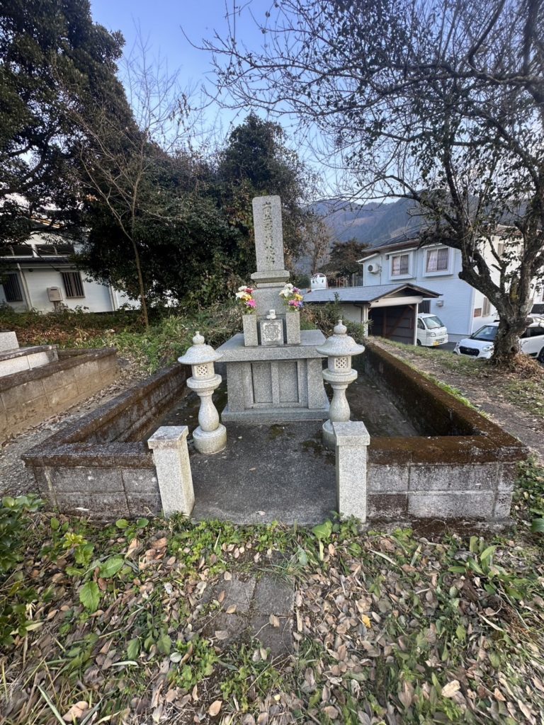 現在の画像に代替テキストがありません。ファイル名: 5878eef4e6914f9cf1538344ef89ada2-1.jpg